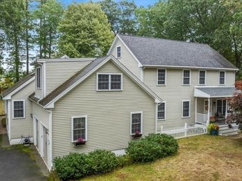 13 Laurel Rd