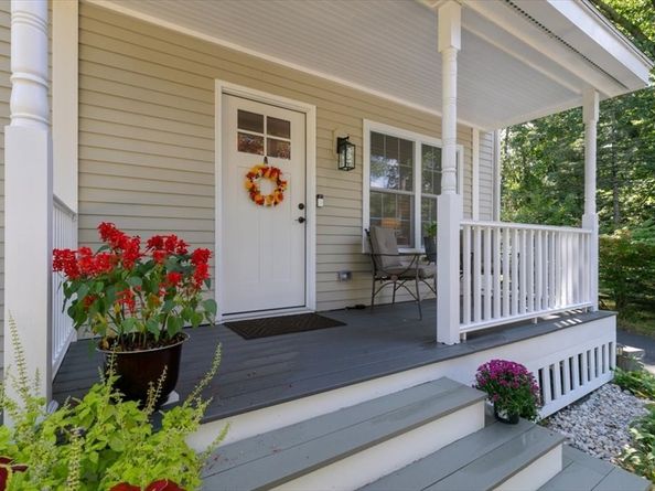 13 Laurel Rd, Newburyport MA 01950