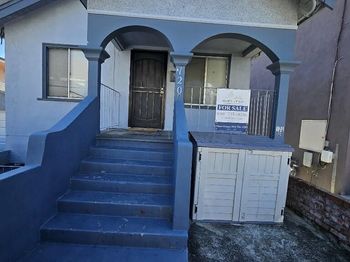 120 Gardiner Avenue