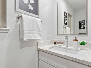 209 E Red Oak Drive F, Sunnyvale CA 94086