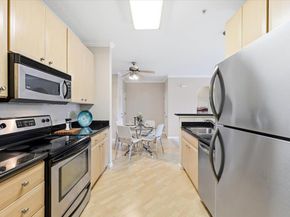 801 S Winchester Boulevard 3302, San Jose CA 95128