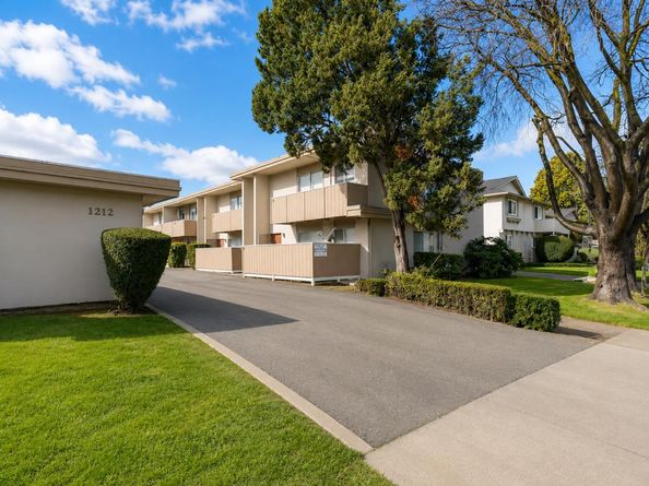 W McKinley, Sunnyvale CA 94086