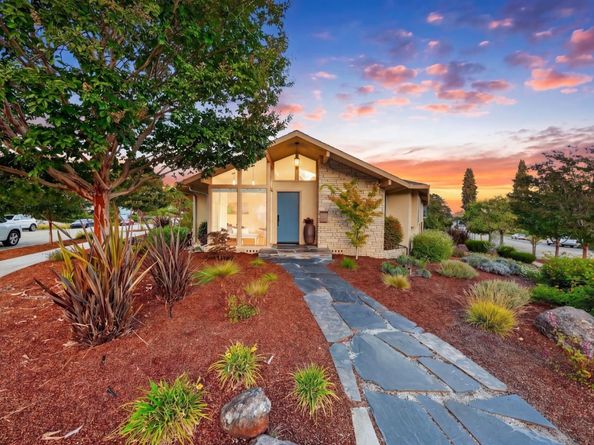 148 Hollywood Avenue, Santa Cruz CA 95060