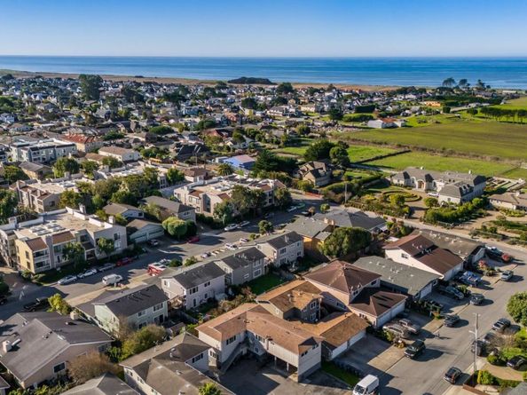 466 Willow Avenue, Half Moon Bay CA 94019