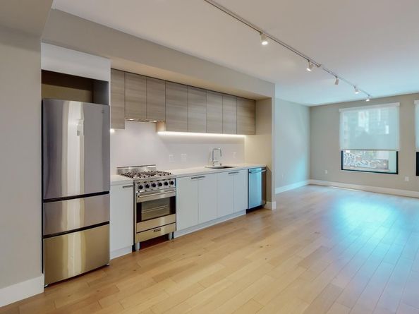 719 Larkin Street 301, San Francisco CA 94109