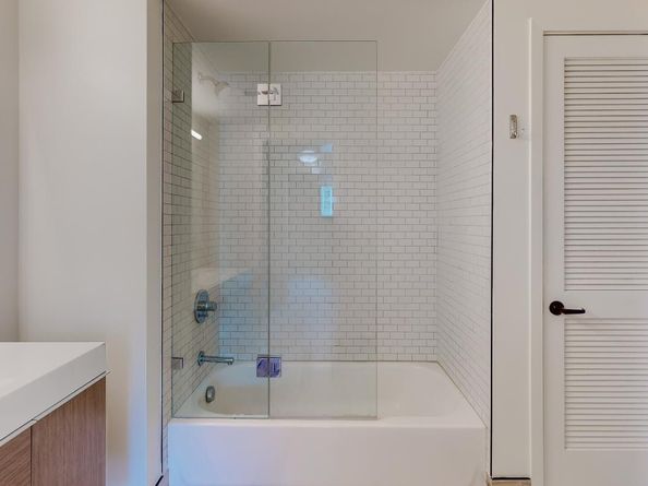 719 Larkin Street 301, San Francisco CA 94109