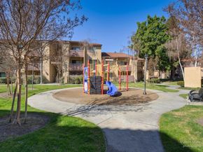 2250 Monroe Street 238, Santa Clara CA 95050