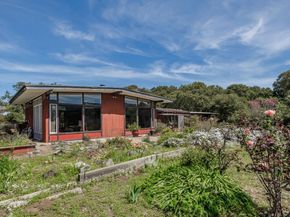 640 Los Trancos Road, Palo Alto CA 94304