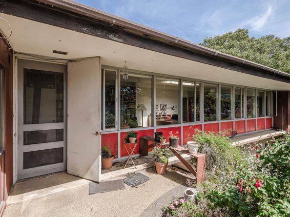 640 Los Trancos Road, Palo Alto CA 94304