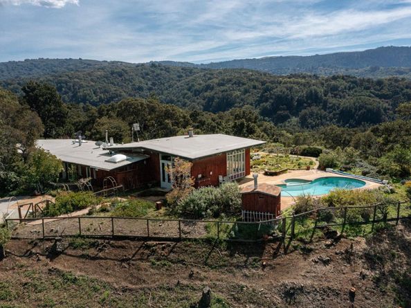 640 Los Trancos Road, Palo Alto CA 94304