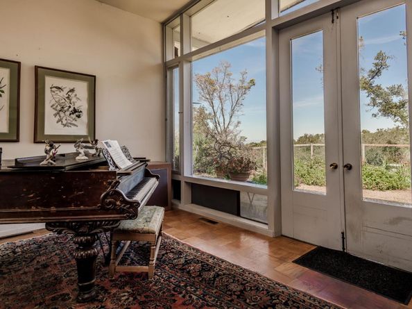 640 Los Trancos Road, Palo Alto CA 94304