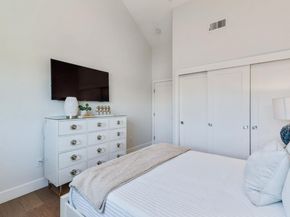 16 Hillview Avenue, Redwood City CA 94062