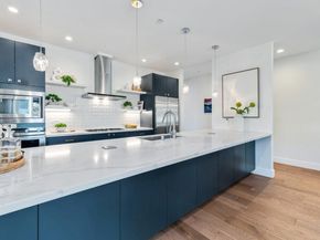 16 Hillview Avenue, Redwood City CA 94062