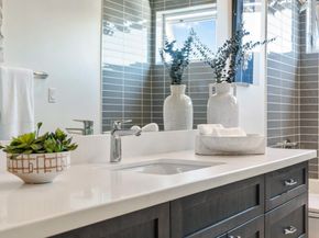 16 Hillview Avenue, Redwood City CA 94062