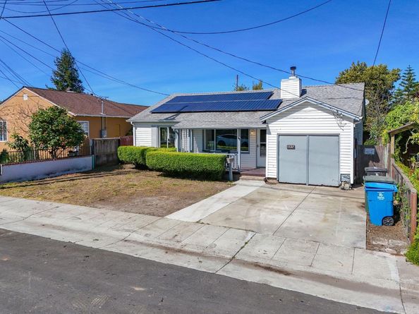 1537 Cypress Avenue, San Mateo CA 94401
