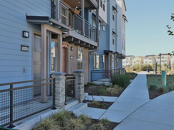9960 Seawind Way, Newark CA 94560