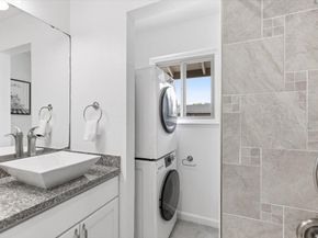236 E Red Oak Drive B, Sunnyvale CA 94086