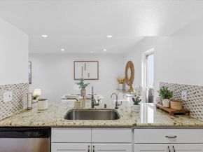 236 E Red Oak Drive B, Sunnyvale CA 94086