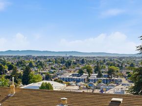 8622 Thermal Street, Oakland CA 94605
