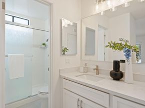 905 W Middlefield Road 917, Mountain View CA 94043