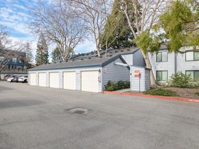 905 W Middlefield Road 917, Mountain View CA 94043