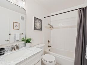 905 W Middlefield Road 917, Mountain View CA 94043