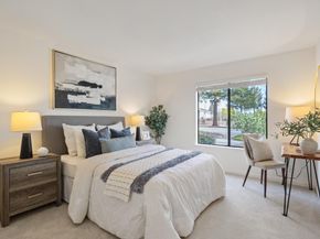 905 W Middlefield Road 917, Mountain View CA 94043