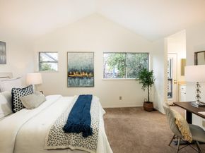 426 Hillwood Court 303, Mountain View CA 94040