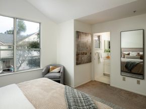 426 Hillwood Court 303, Mountain View CA 94040