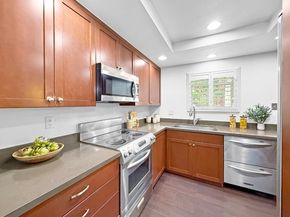 201 Flynn Avenue 13, Mountain View CA 94043