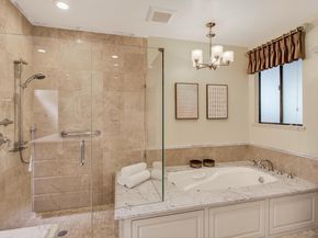 10 Mansion Court 713, Menlo Park CA 94025