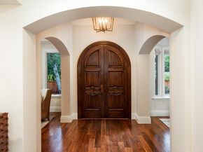 17 Almendral Avenue, Atherton CA 94027