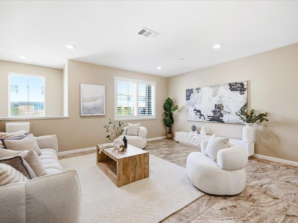 3065 Valley Of Hearts Delight Place 3, San Jose CA 95136
