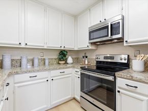 479 Costa Mesa Terrace B, Sunnyvale CA 94085