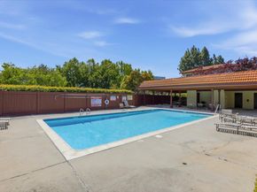 479 Costa Mesa Terrace B, Sunnyvale CA 94085