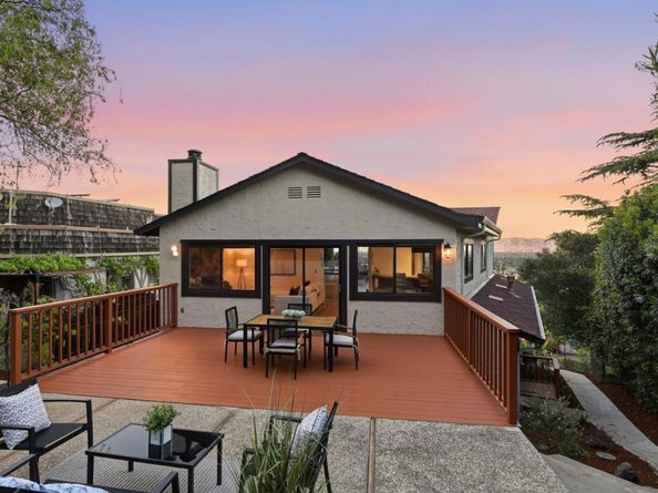 22670 San Juan Road, Cupertino CA 95014
