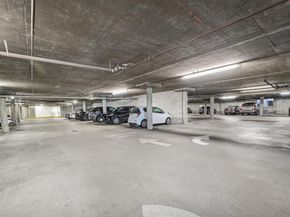 4151 El Camino Way M, Palo Alto CA 94306