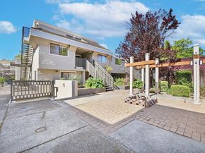 4151 El Camino Way M, Palo Alto CA 94306
