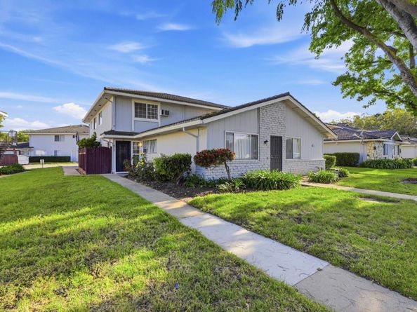 812 Blossom Hill Road 2, San Jose CA 95123