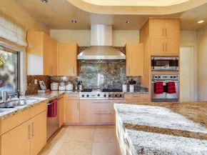 26140 Rancho Manuella Lane, Los Altos Hills CA 94022