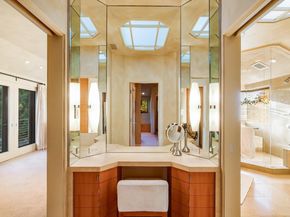 26140 Rancho Manuella Lane, Los Altos Hills CA 94022