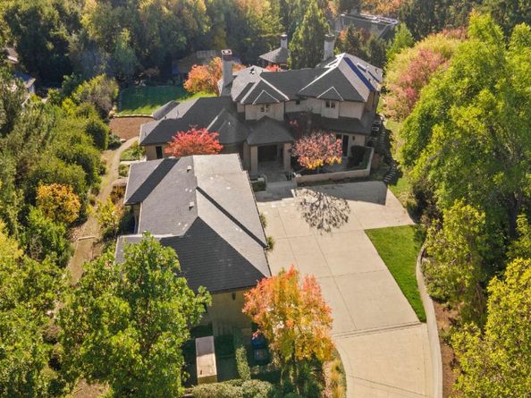 26140 Rancho Manuella Lane, Los Altos Hills CA 94022
