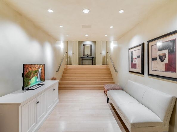 26140 Rancho Manuella Lane, Los Altos Hills CA 94022