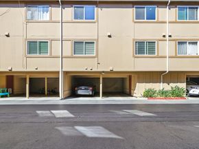 2452 W Bayshore Road Unit 6, Palo Alto CA 94303