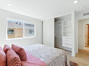 2452 W Bayshore Road Unit 6, Palo Alto CA 94303