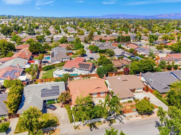 1593 Chambers Drive, San Jose CA 95118