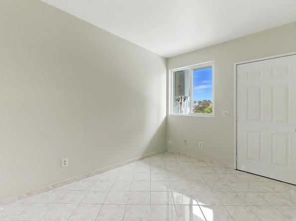 230 Rhine Street, San Francisco CA 94112