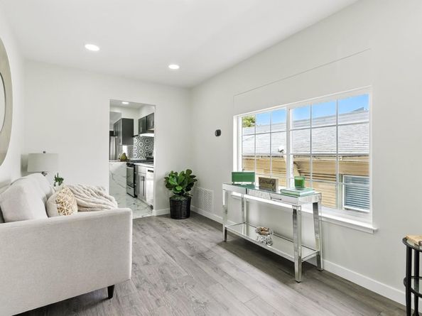 230 Rhine Street, San Francisco CA 94112