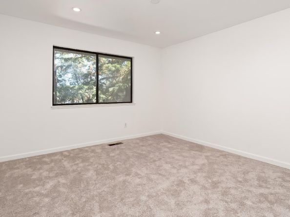 24020 Janssen Court, Hayward CA 94541