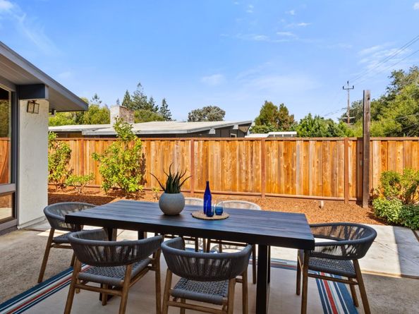 4163 Park Boulevard, Palo Alto CA 94306